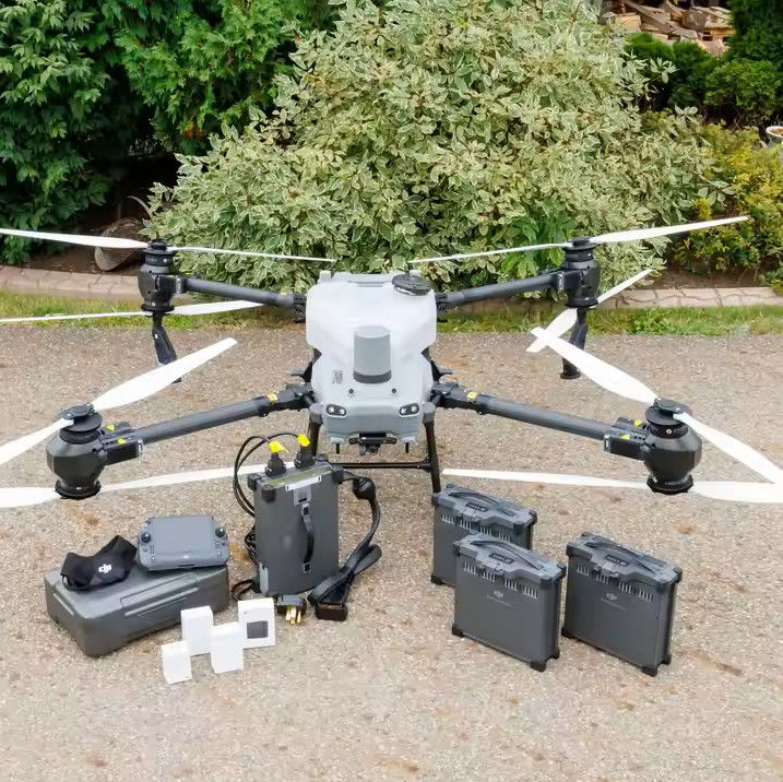 10KM Image Transmission Distance Unmanned Aerial Vehicle with 17 Gallon Dry Tank Capacity for Spraying and Diffusion Payload